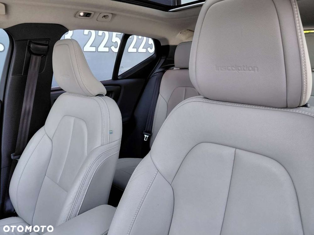 Volvo XC 40 - 15