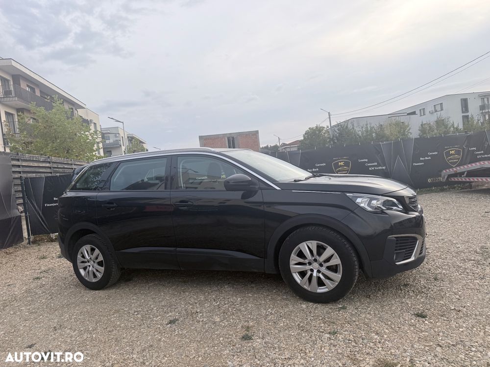 Peugeot 5008 - 14