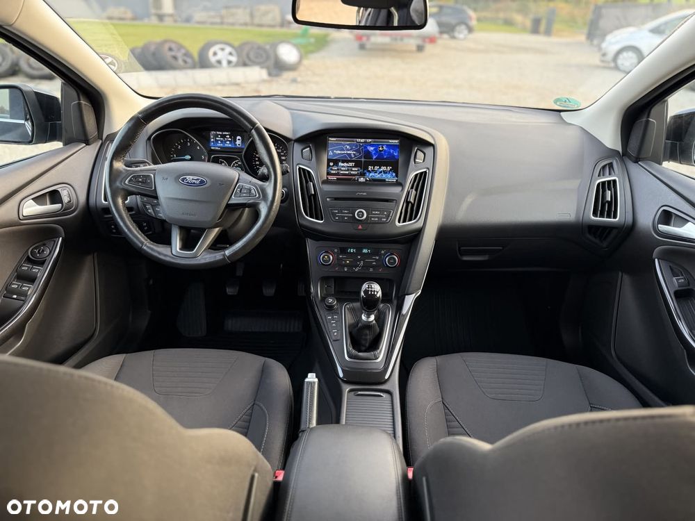 Ford Focus 2.0 TDCi Titanium ASS - 25