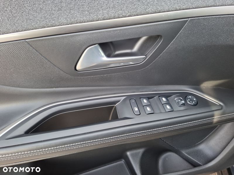 Peugeot 5008 BlueHDi 130 Allure Pack - 32