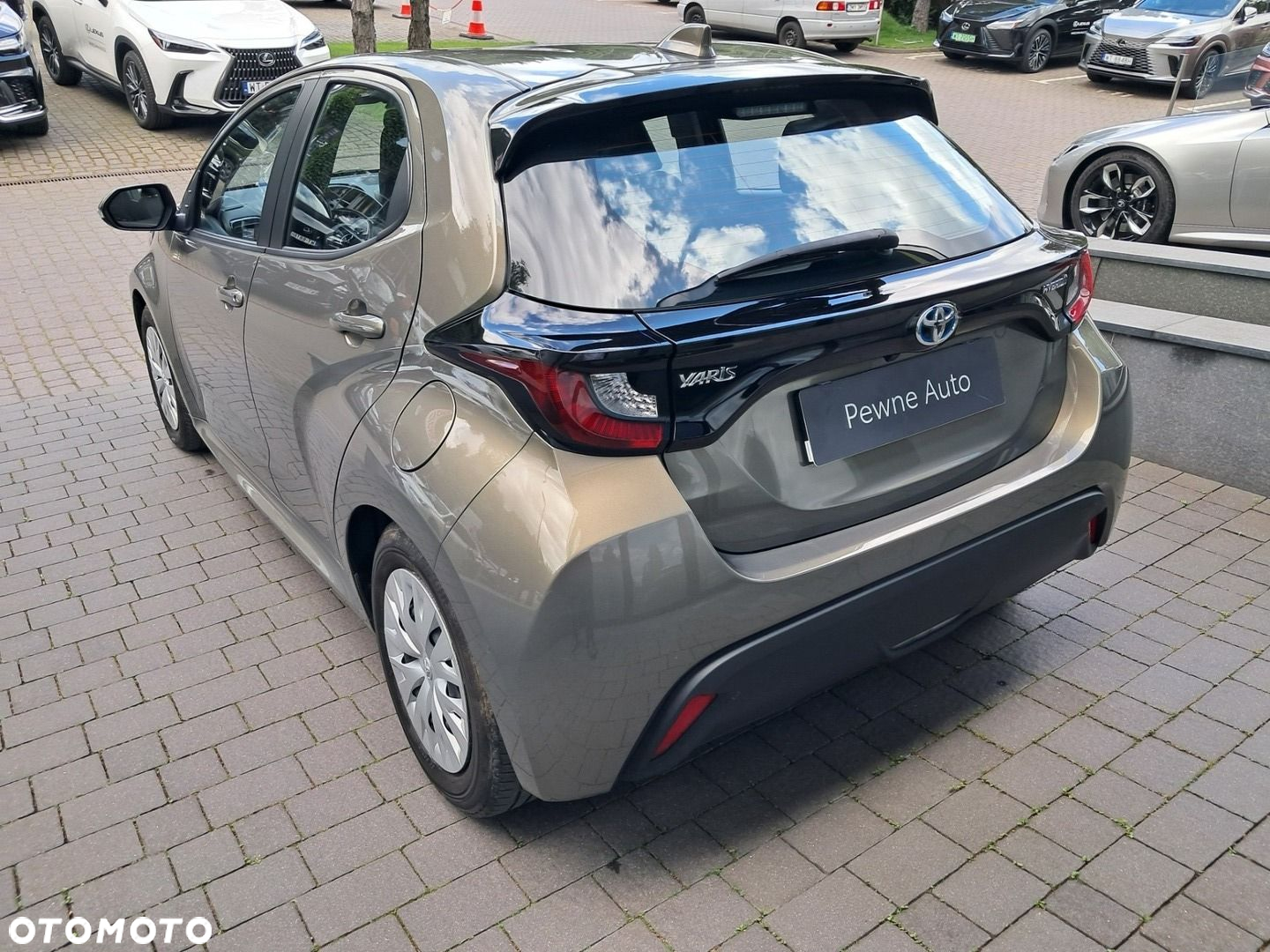 Toyota Yaris - 2