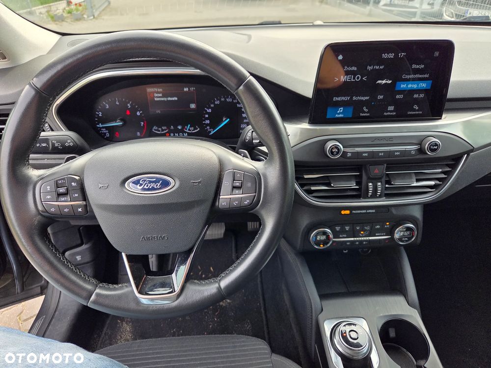 Ford Focus 1.5 EcoBoost Titanium - 8