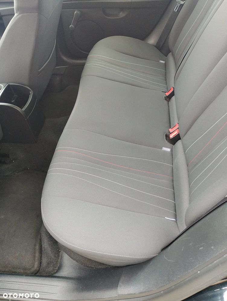 Seat Leon 1.6 TDI Ecomotive Reference - 19