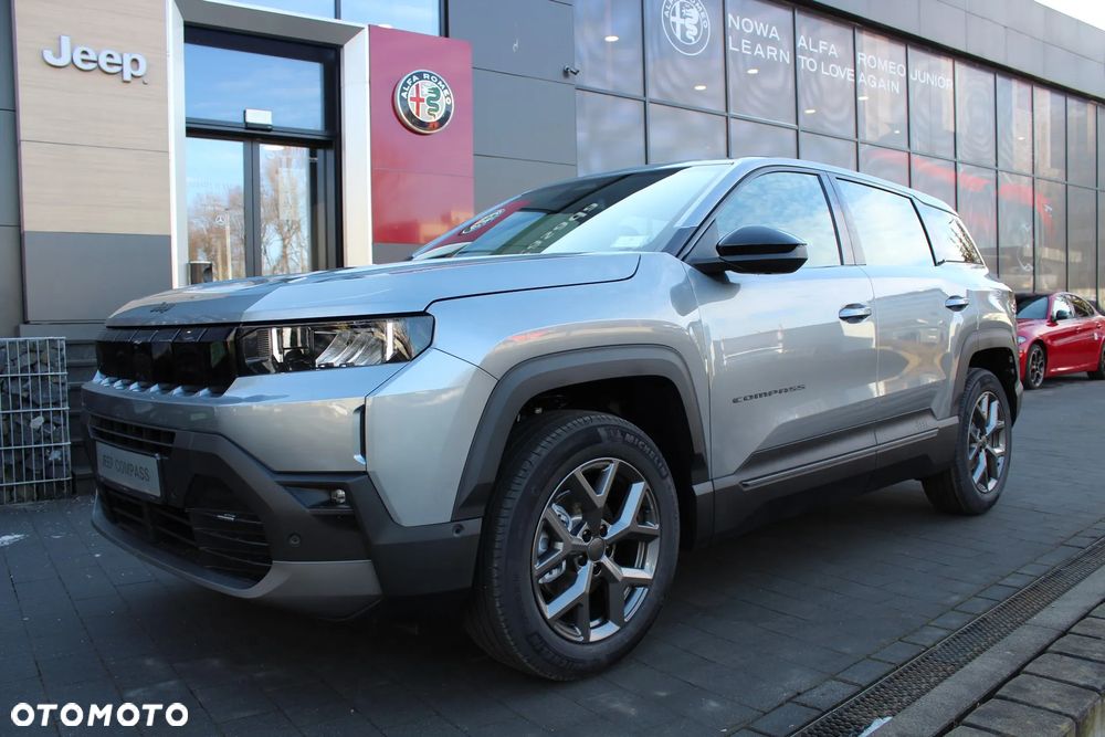 Jeep Compass 1.2 T3 mHEV Altitude FWD DCT - 3