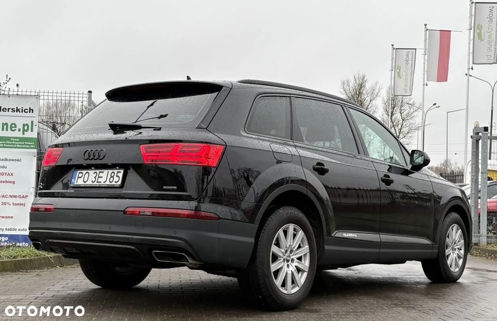 Audi Q7 - 7