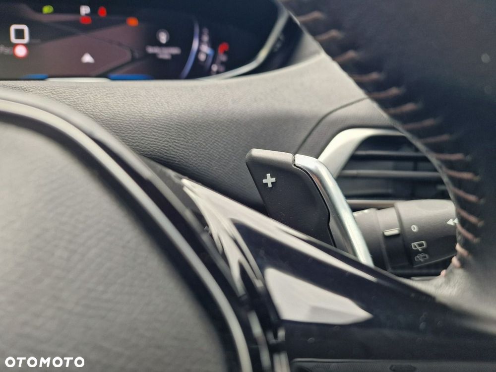 Peugeot 5008 BlueHDI 130 EAT8 Active Pack - 34