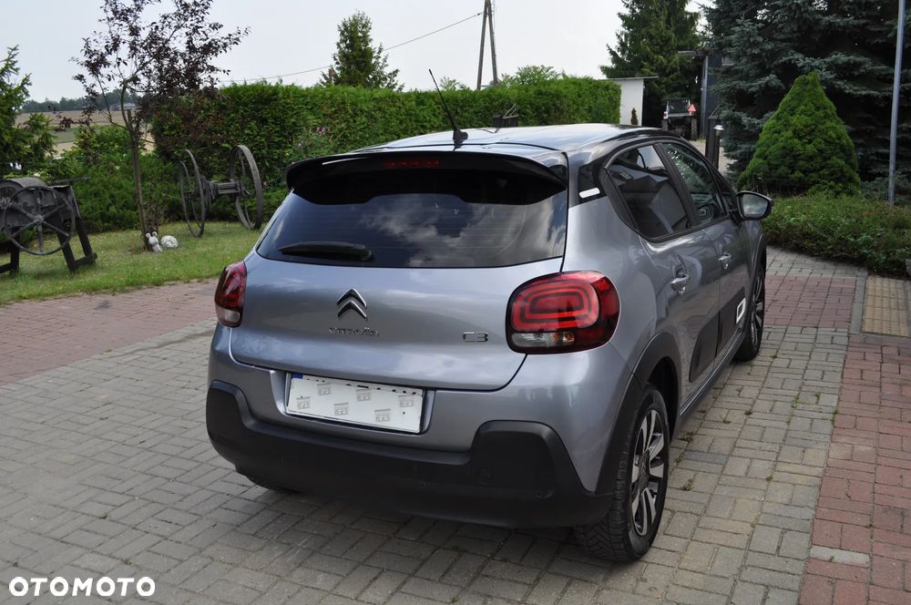 Citroën C3 1.2 PureTech Shine S&S - 11