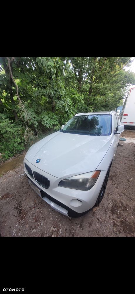 BMW X1 - 1