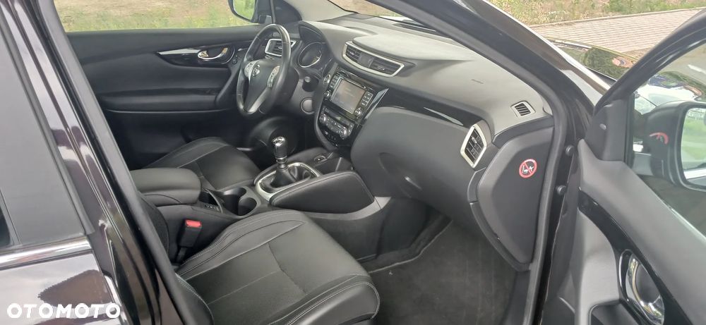 Nissan Qashqai 1.2 DIG-T N-Vision - 12