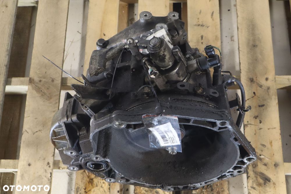 SKRZYNIA BIEGÓW 6 BIEGOWA CHEVROLET CRUZE LIFT 1.7VCDI 55194293 - 5