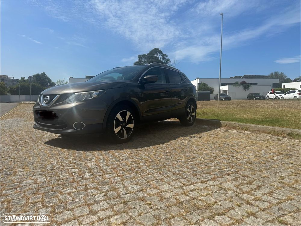 Nissan Qashqai 1.6 dCi N-Connecta 18 - 9