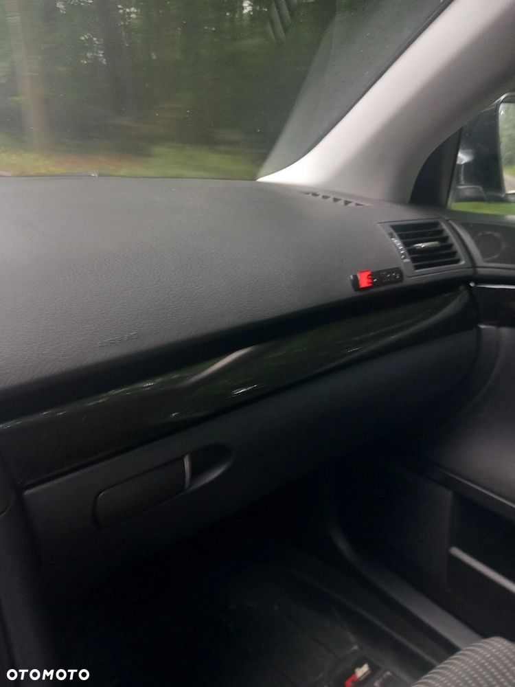 Audi A4 Avant - 11