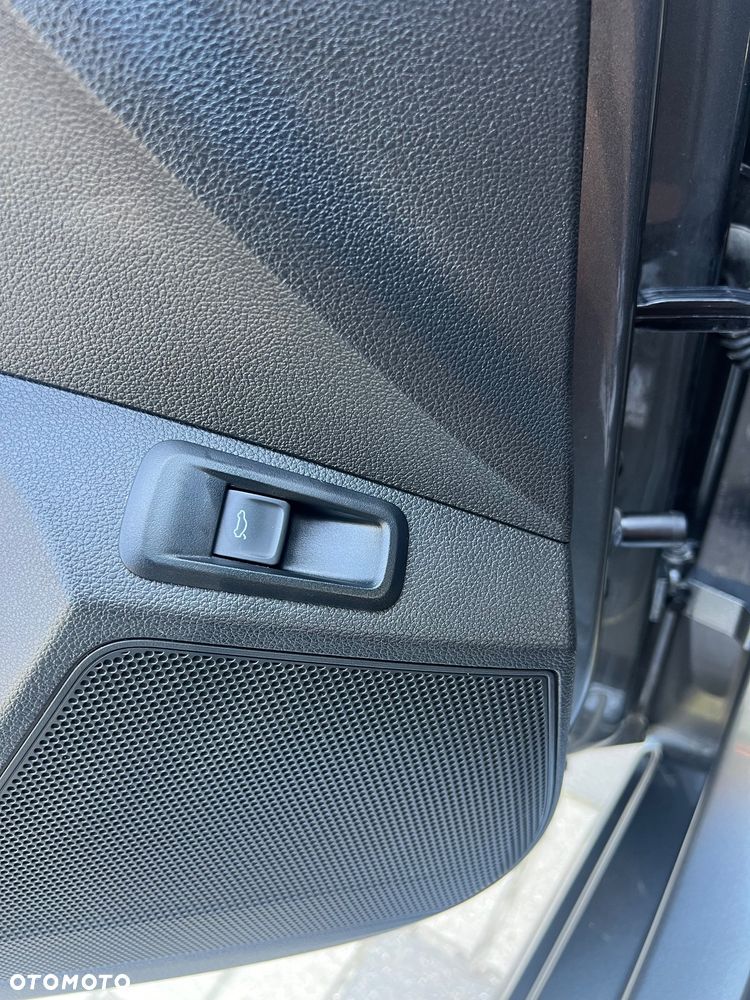 Skoda Kamiq 1.5 TSI Monte Carlo DSG - 25
