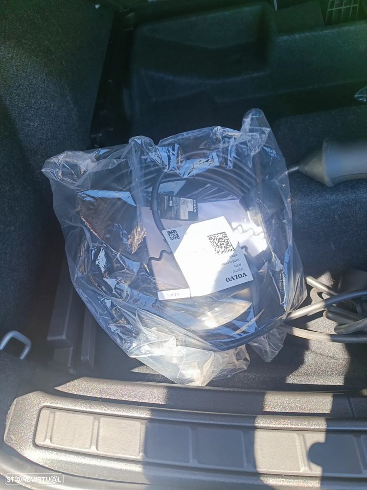 Volvo XC 40 1.5 T4 PHEV Core - 8