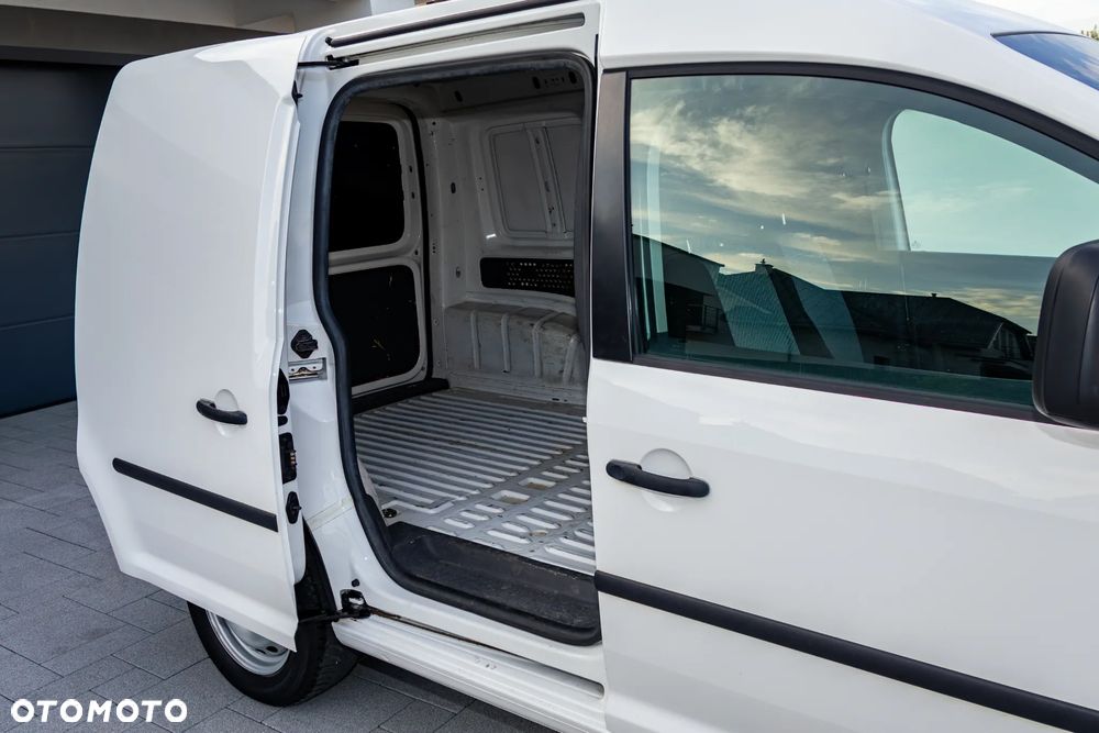 Volkswagen Caddy - 18