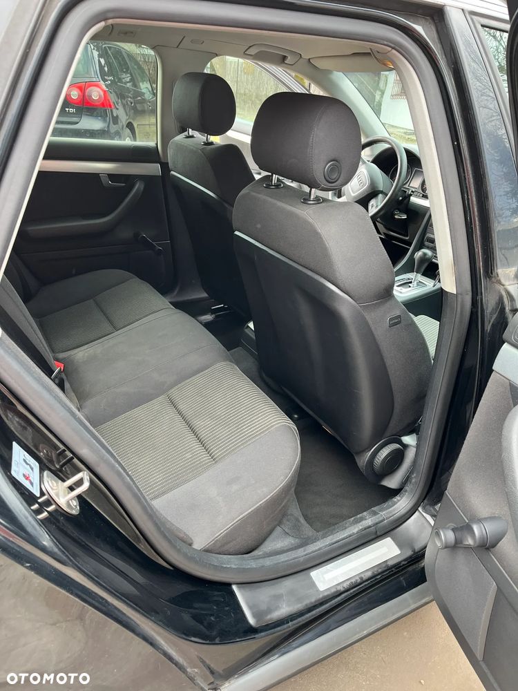 Audi A4 Avant 2.0 TDI Multitronic - 4