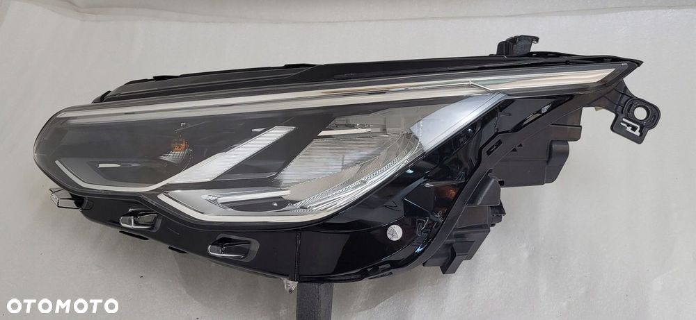 LAMPA LEWA PRZÓD LED VW GOLF VIII 5H1 2019- 5H1941005 90150890 - 5