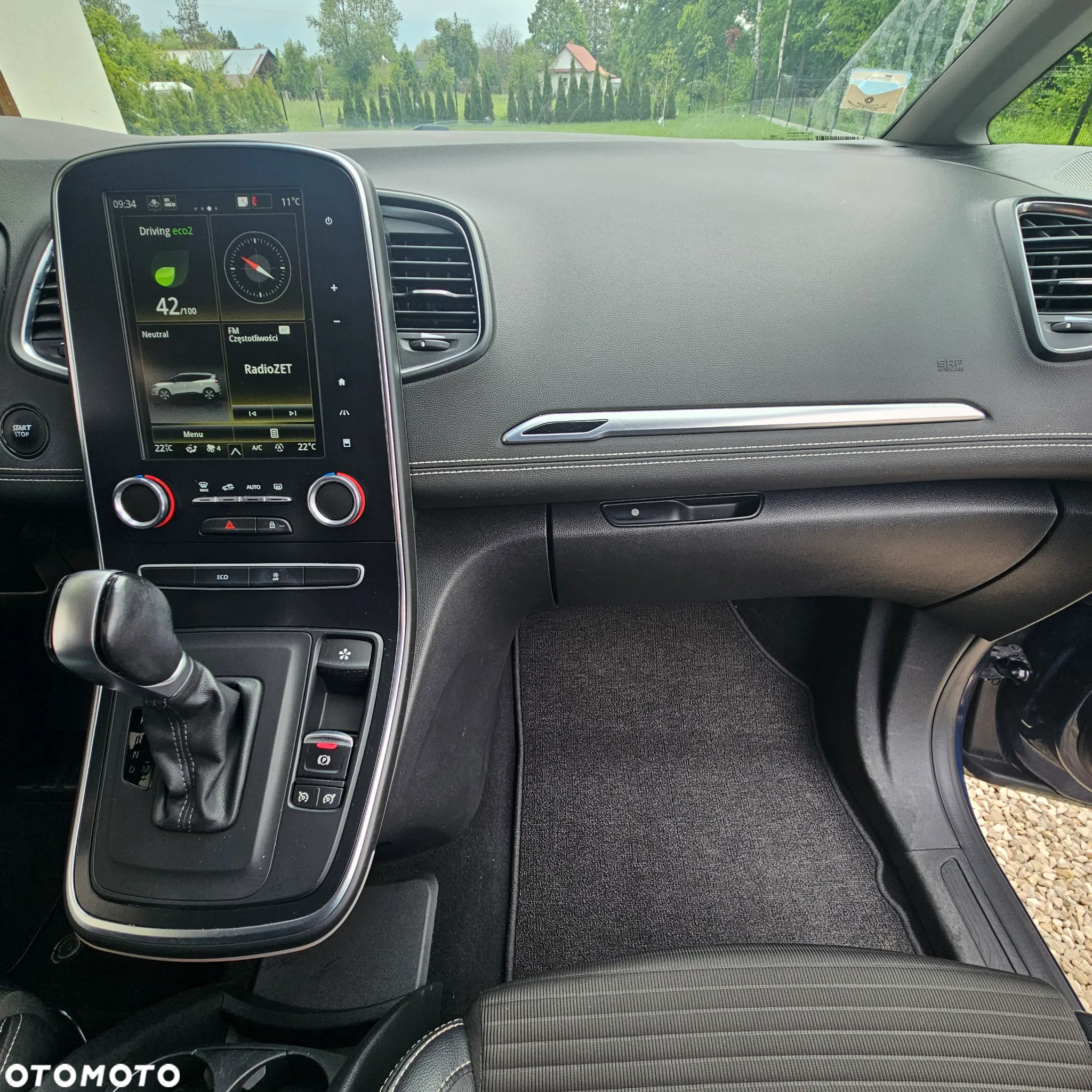 Renault Scenic - 11