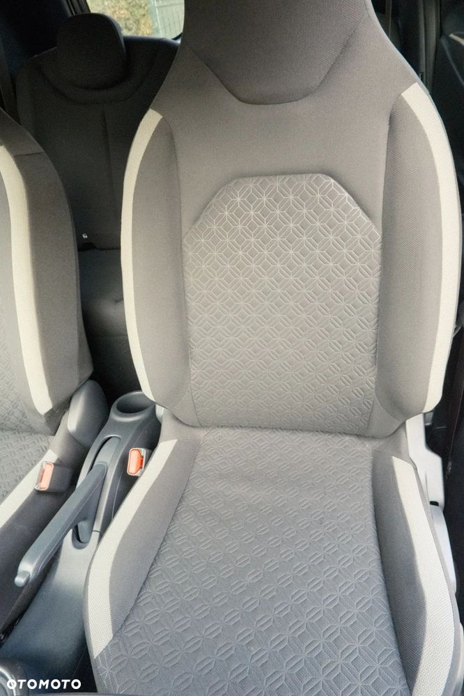 Toyota Aygo X 1.0 VVT-i Style - 13