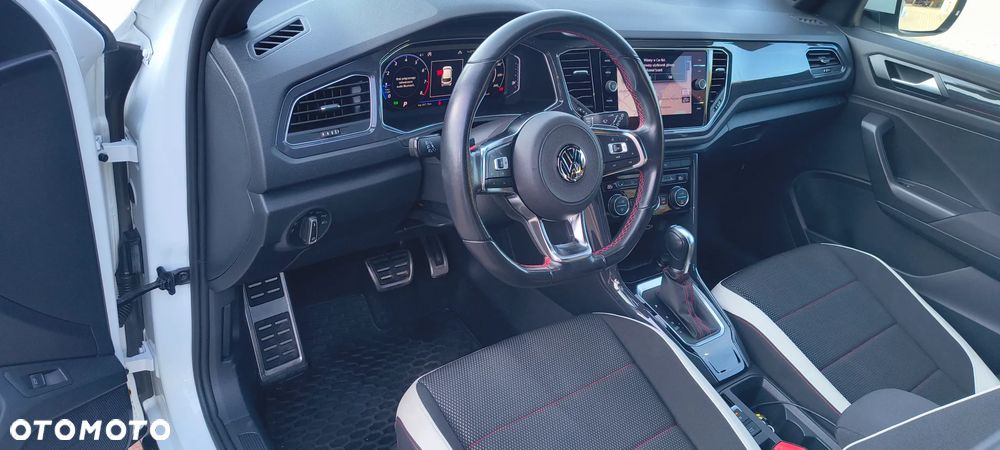 Volkswagen T-Roc - 15