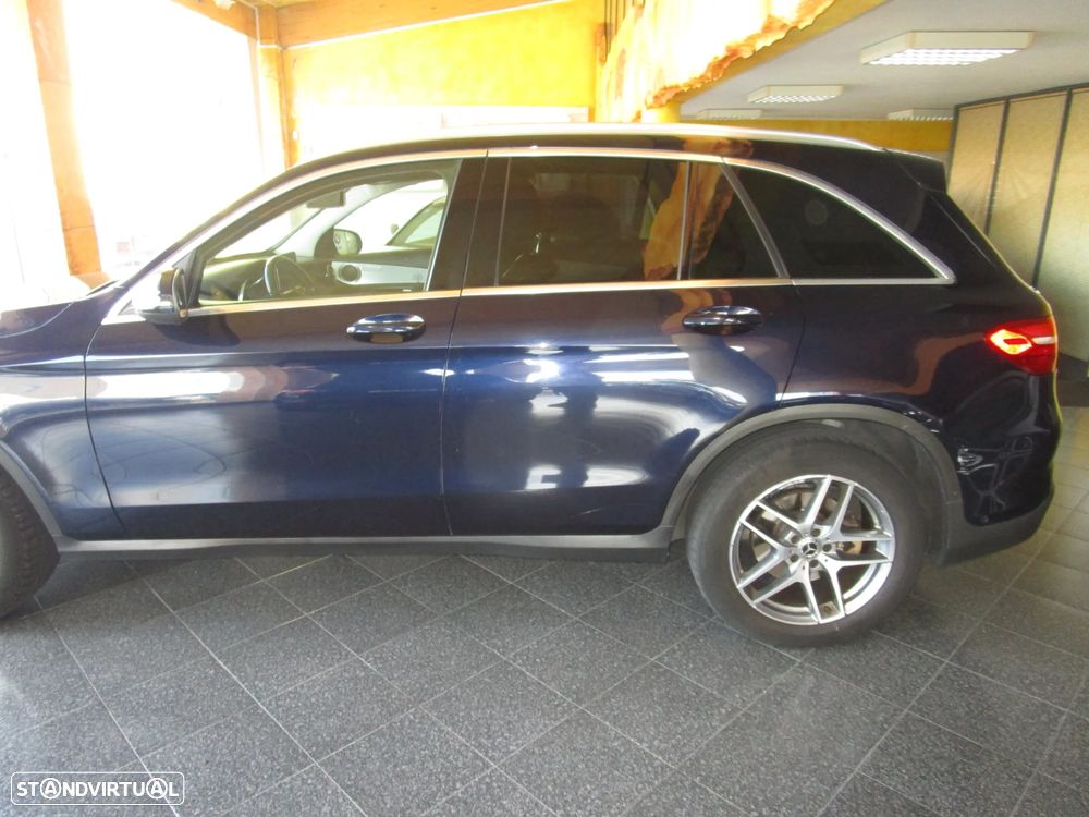 Mercedes-Benz GLC 250 d 4Matic 9G-TRONIC AMG Line - 9