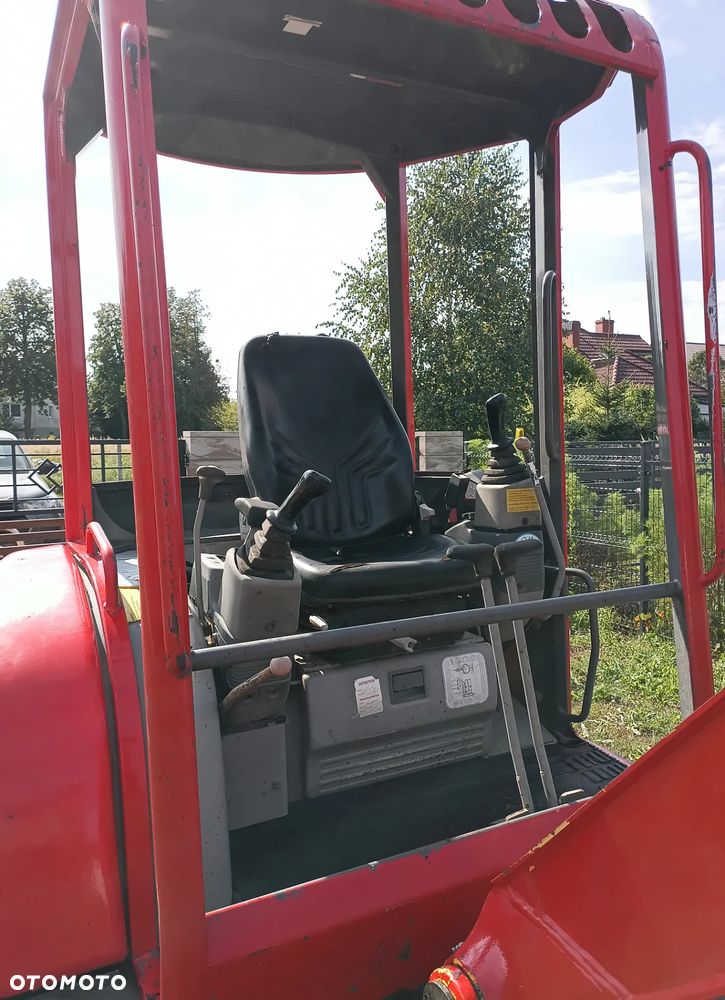 Yanmar VIO 30 - 4