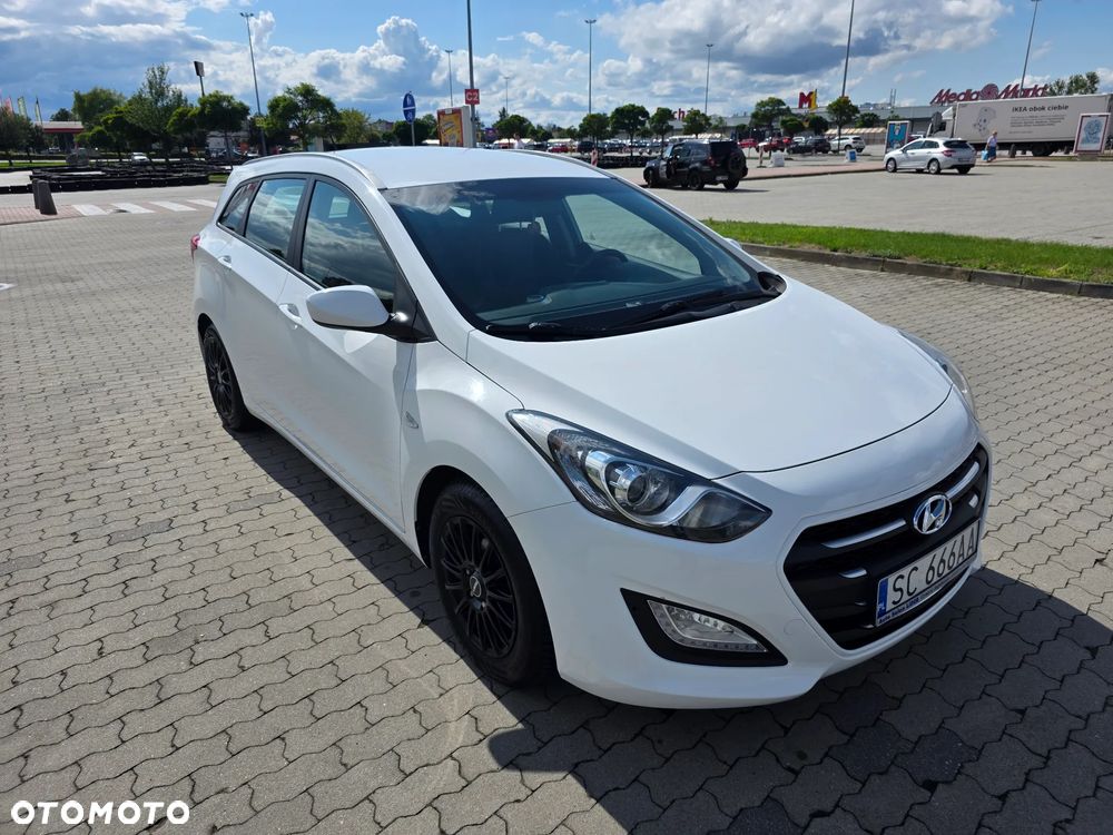 Hyundai i30 1.6 CRDi BlueDrive Classic - 3
