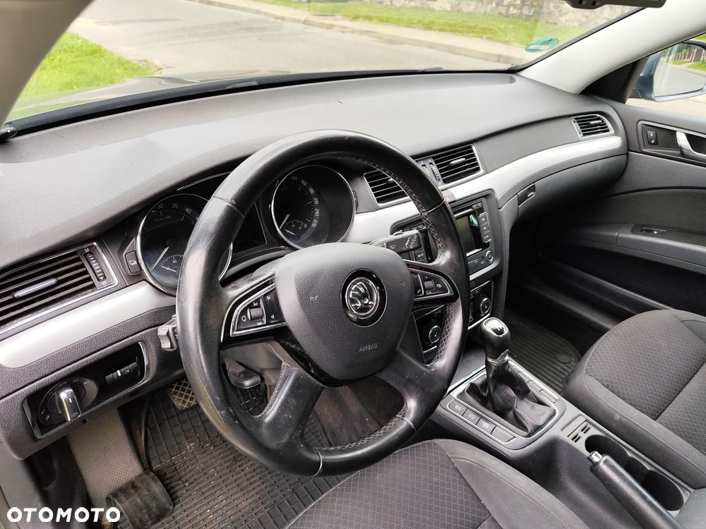 Skoda Superb 2.0 TDI Ambition - 7