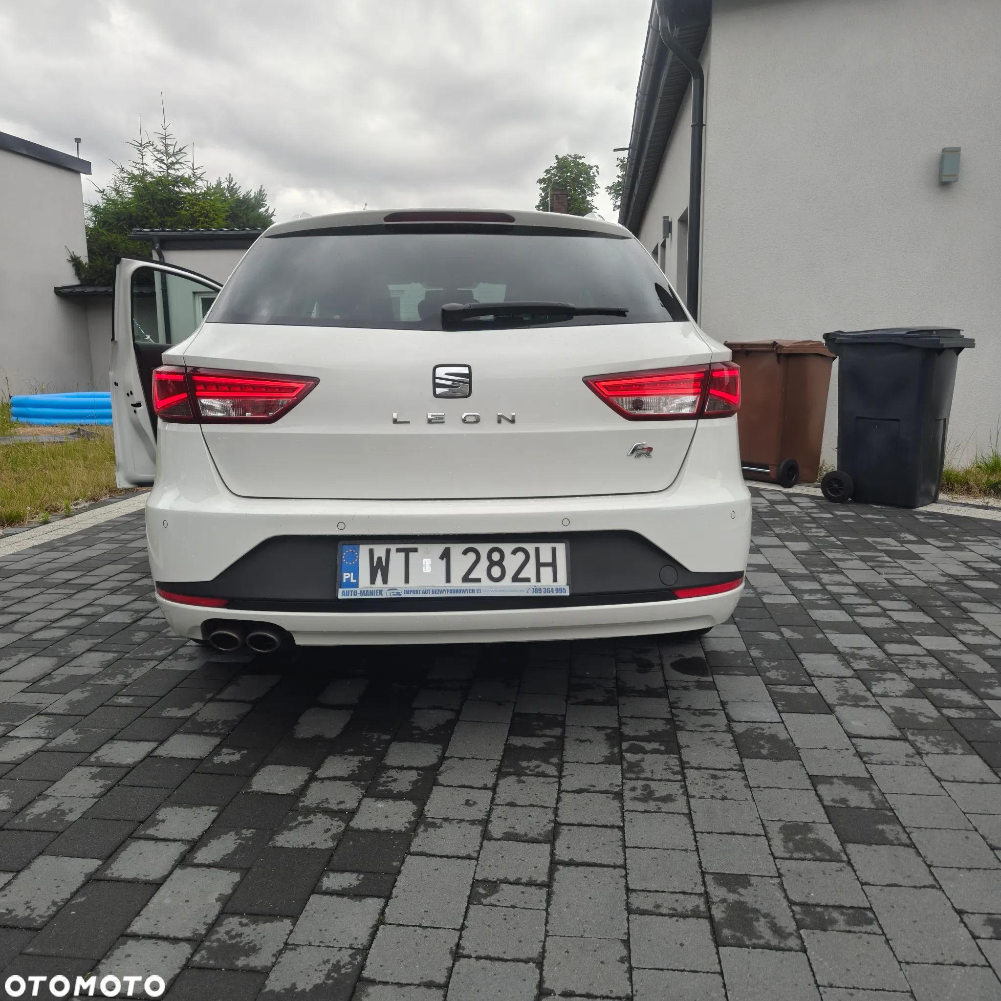 Seat Leon 2.0 TDI DPF Start&Stop DSG FR - 2