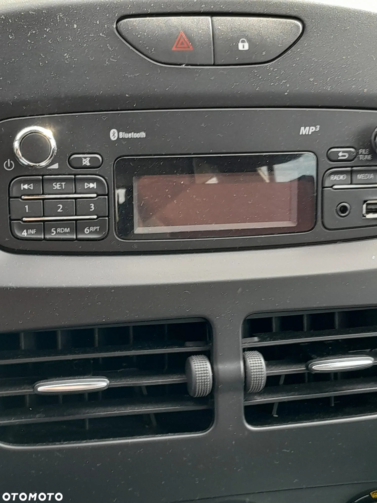 Renault Clio - 3
