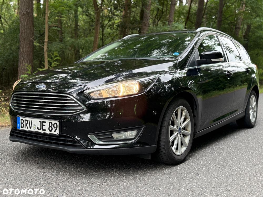 Ford Focus 1.5 TDCi SYNC Edition PowerShift - 17
