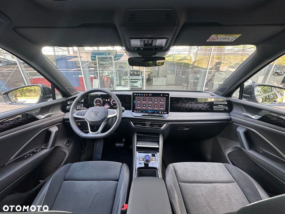 Volkswagen Tiguan 2.0 TSI 4Mot Elegance DSG - 16
