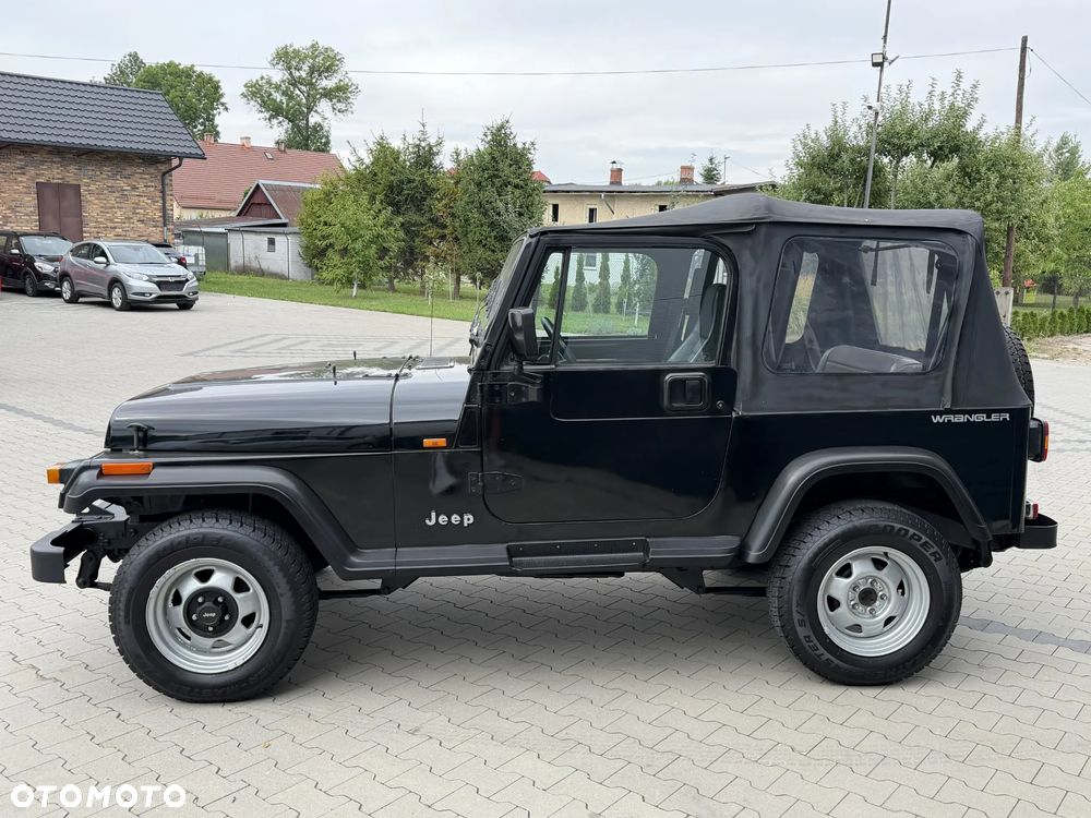 Jeep Wrangler - 7