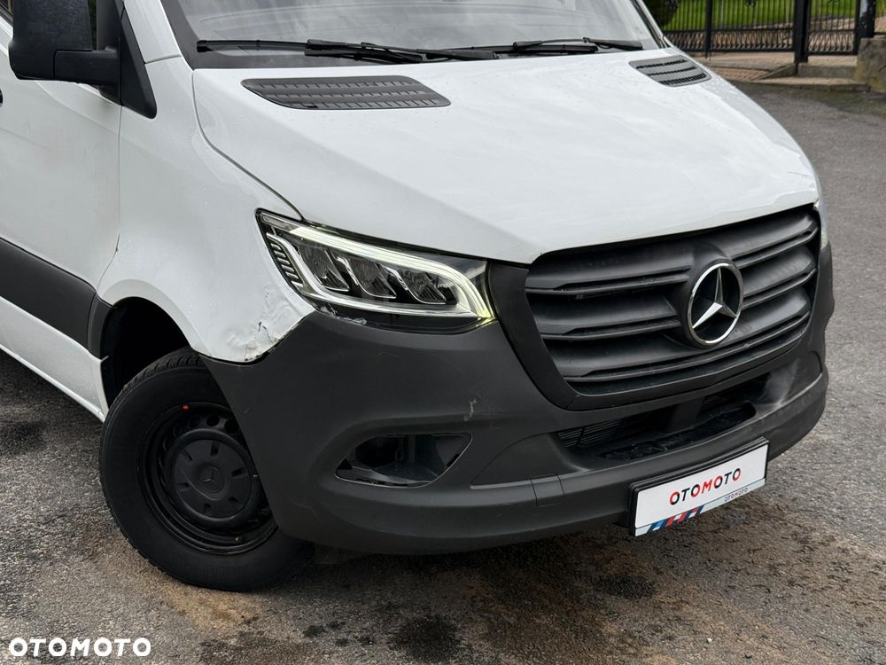 Mercedes-Benz SPRINTER - 22