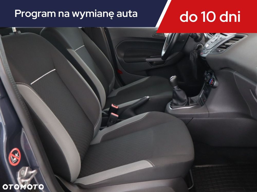 Ford Fiesta - 11