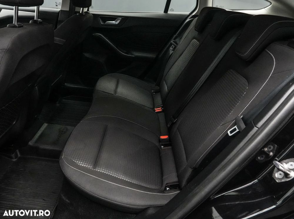 Ford Focus 1.0 EcoBoost MHEV Titanium - 15