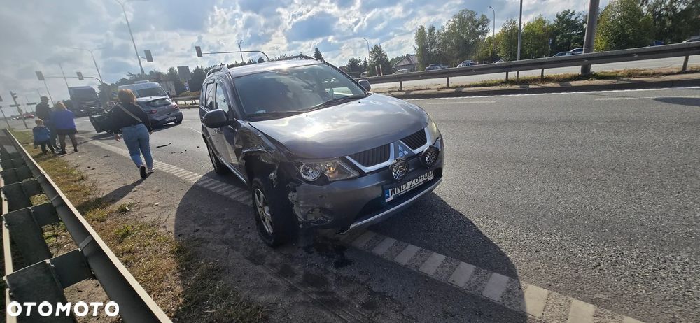 Mitsubishi Outlander 2.2 DID Instyle - 33
