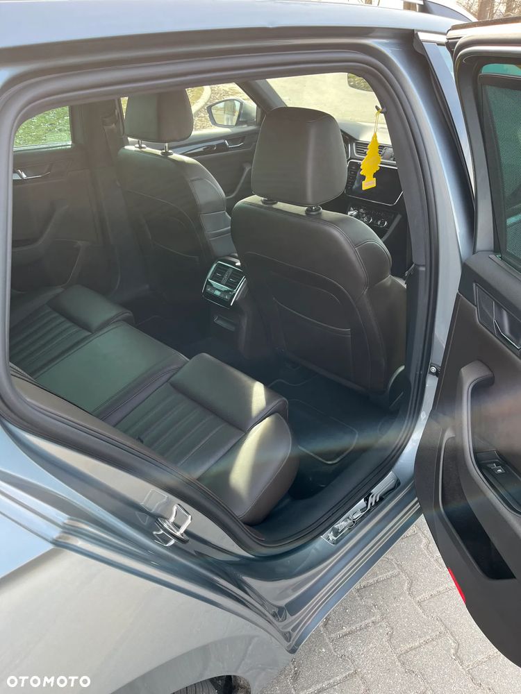 Skoda Superb 2.0 TDI SCR 4x4 L&K DSG - 11