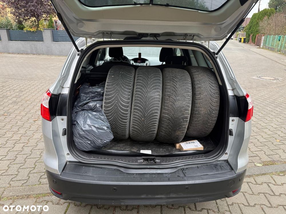 Ford Focus - 8