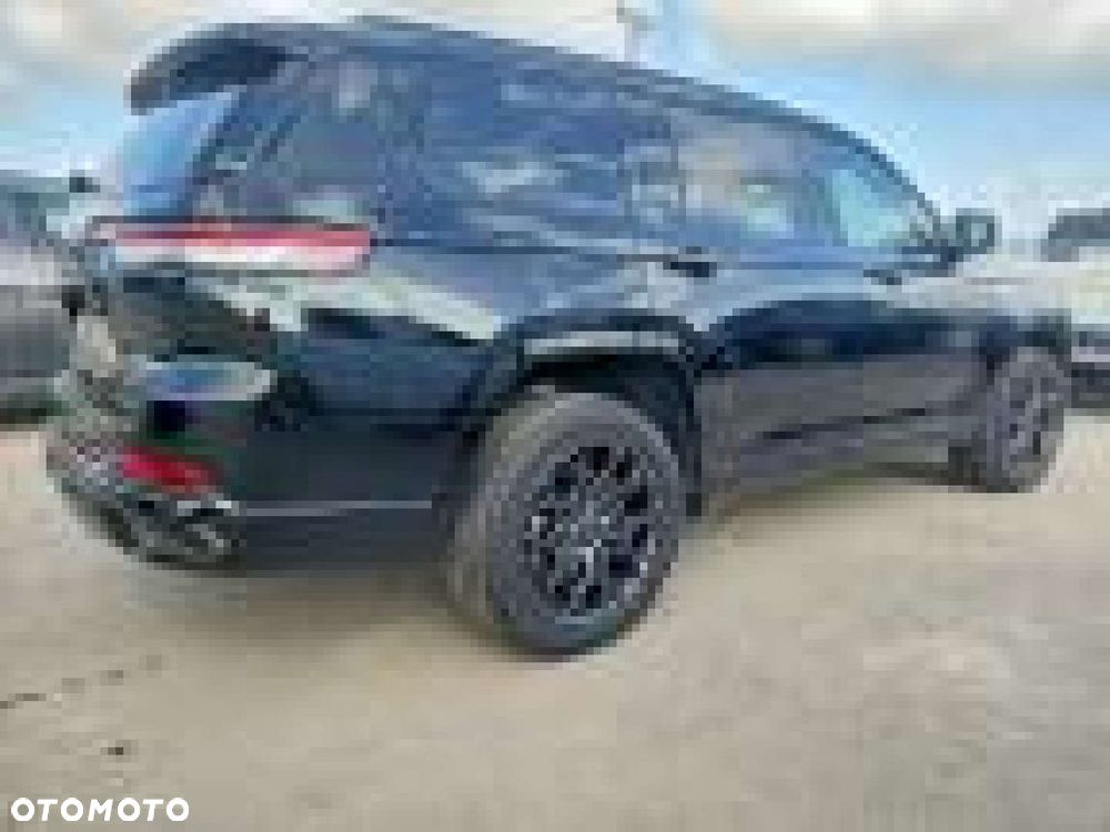 Jeep Grand Cherokee - 4