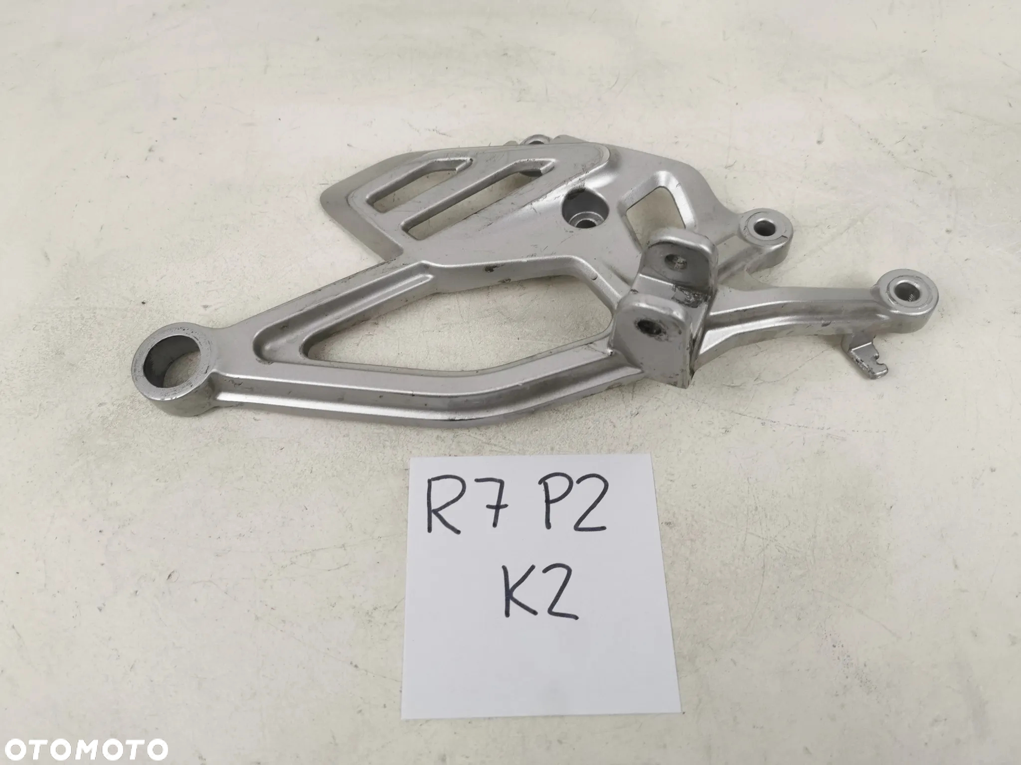 Yamaha R125 set prawy przód kierowcy 19- - 2