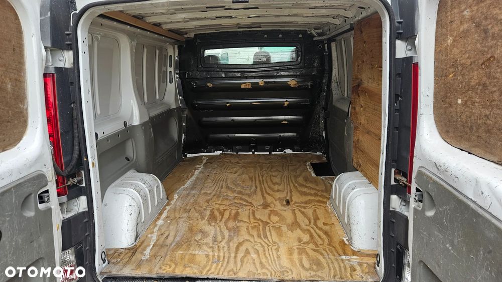 Renault Trafic - 8