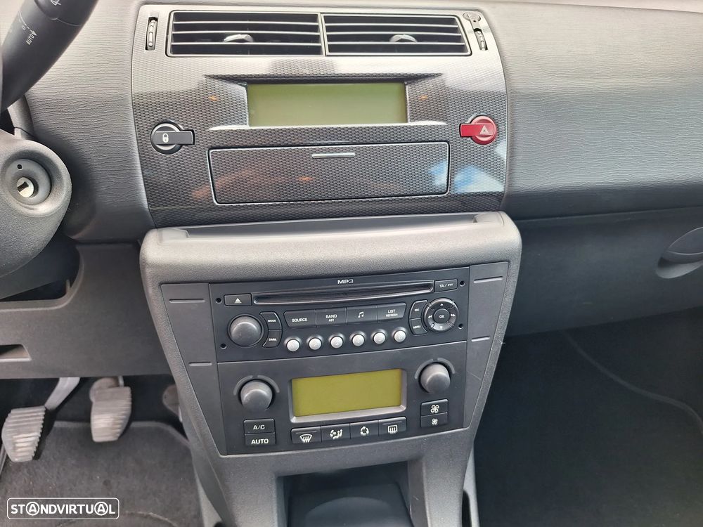 Citroën C4 1.6 HDi 110 SX Pack - 25