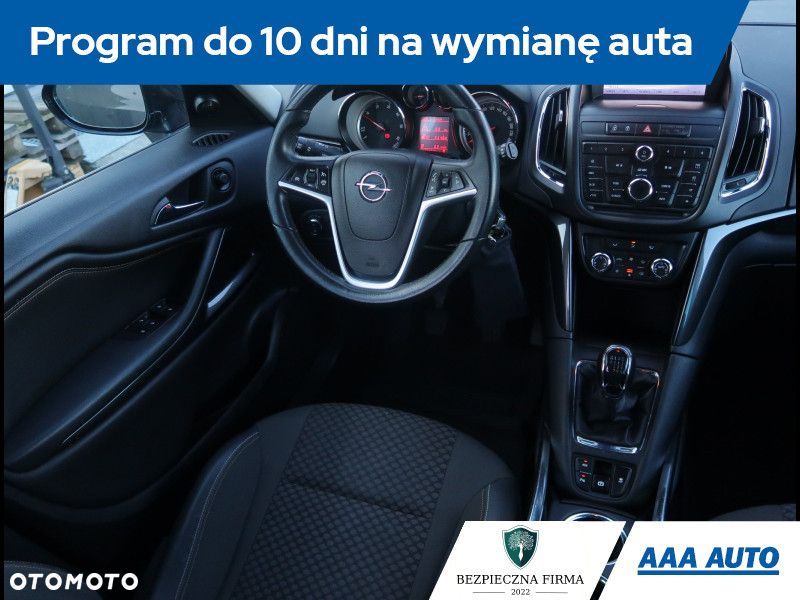 Opel Zafira - 8