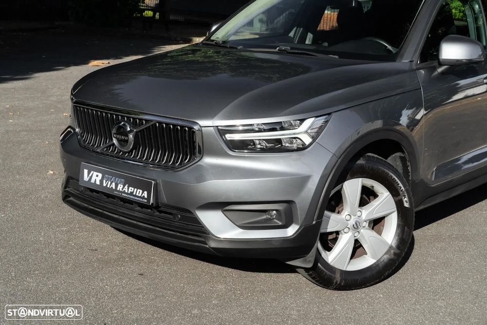 Volvo XC 40 2.0 D3 - 21
