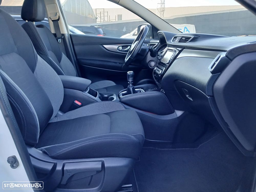 Nissan Qashqai 1.6 dCi Tekna - 9