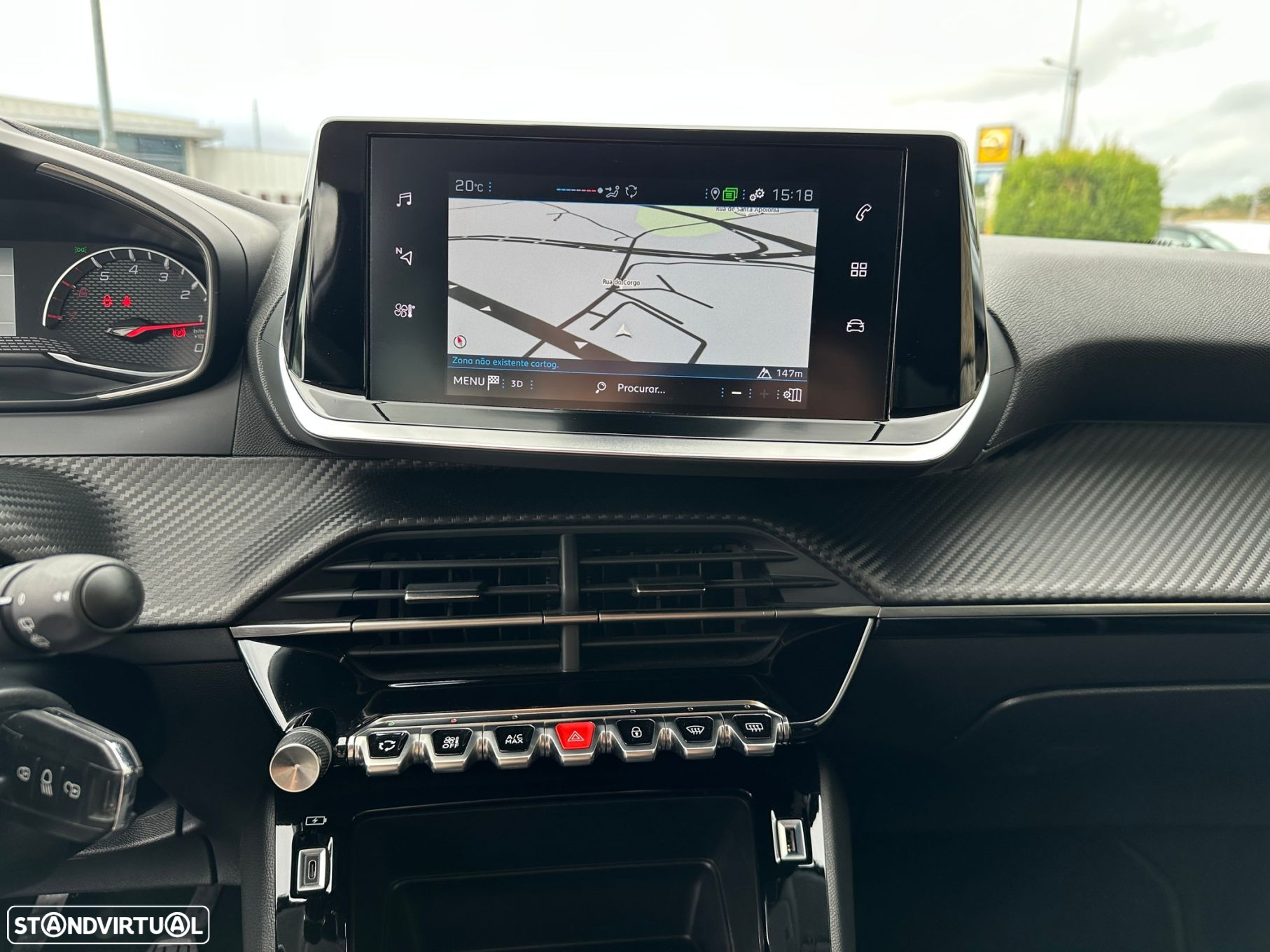 Peugeot 208 - 9
