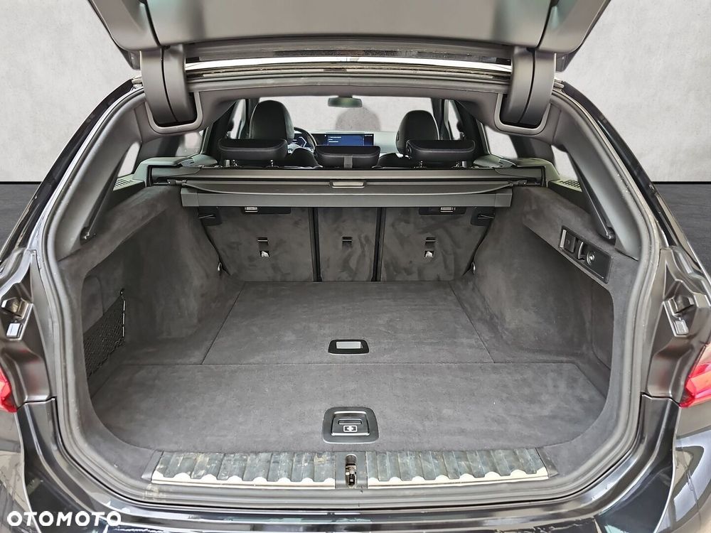 BMW Seria 3 - 33