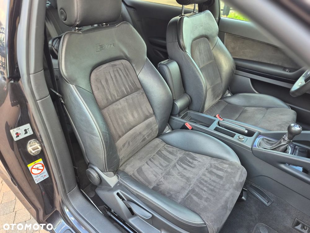 Audi A3 3-drzwiowe 1.4 TFSI S line Sportpaket (plus) - 22