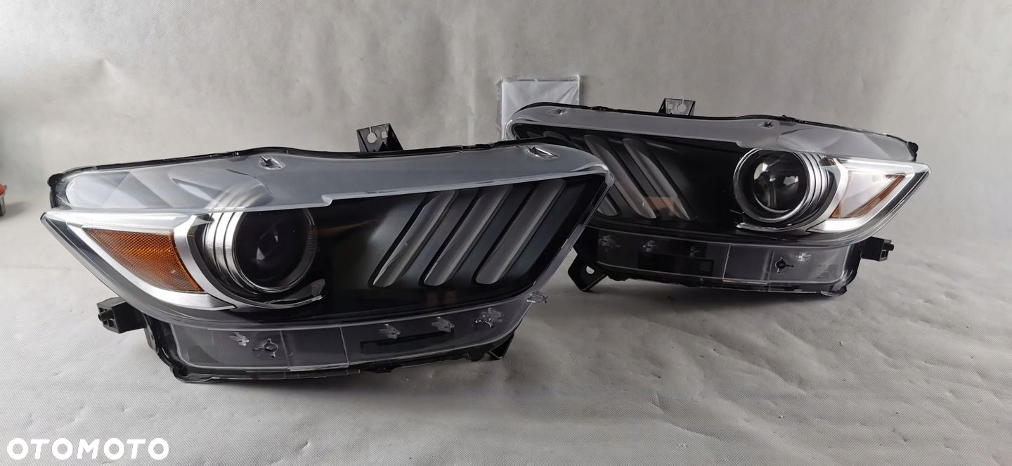 FORD MUSTANG XENON LED LEWY PRAWY REFLEKTOR LAMPA USA - 2